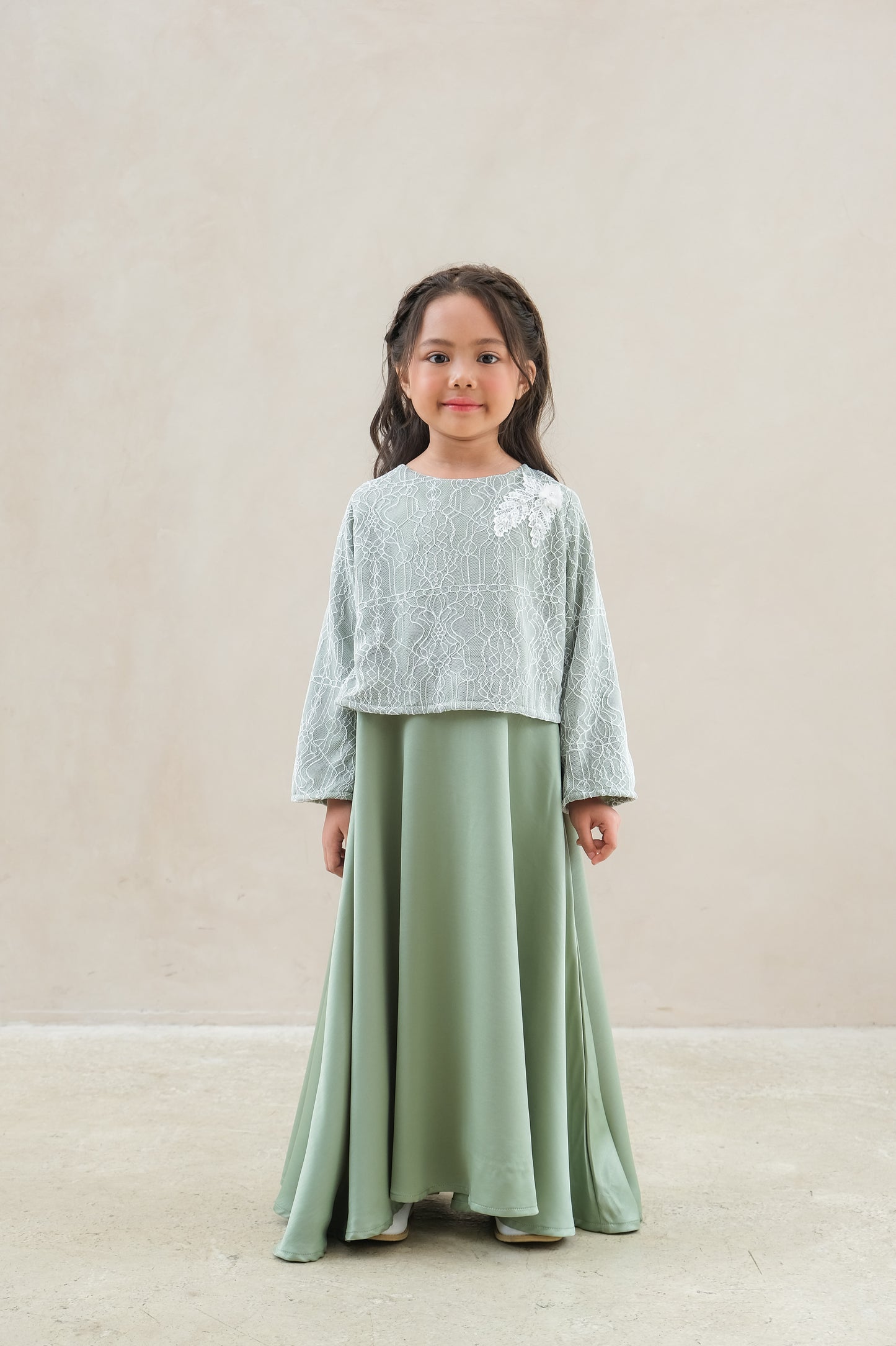 Maliha Dress (white/green)