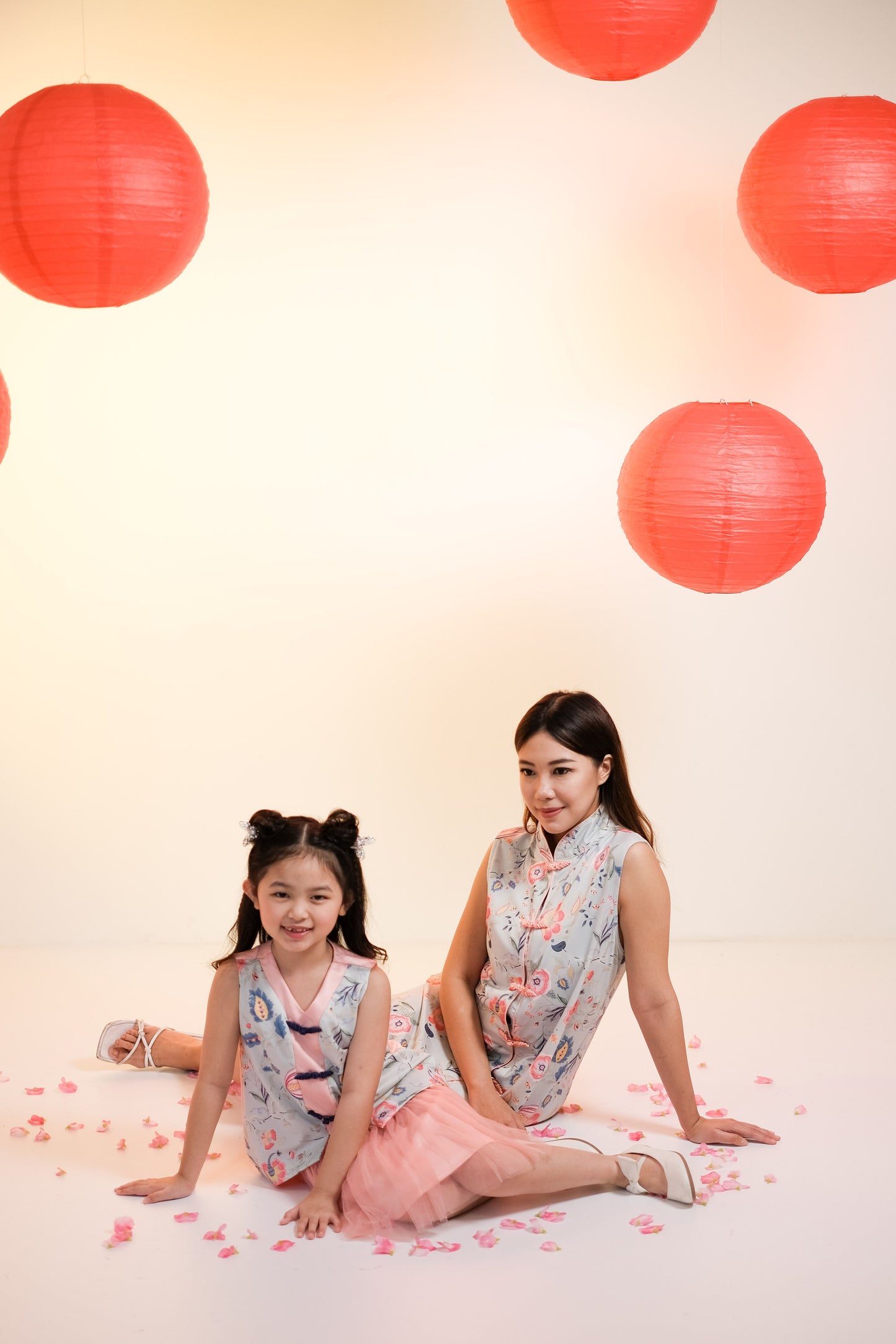 BUNDLING Lily Set + Peony Dress mom